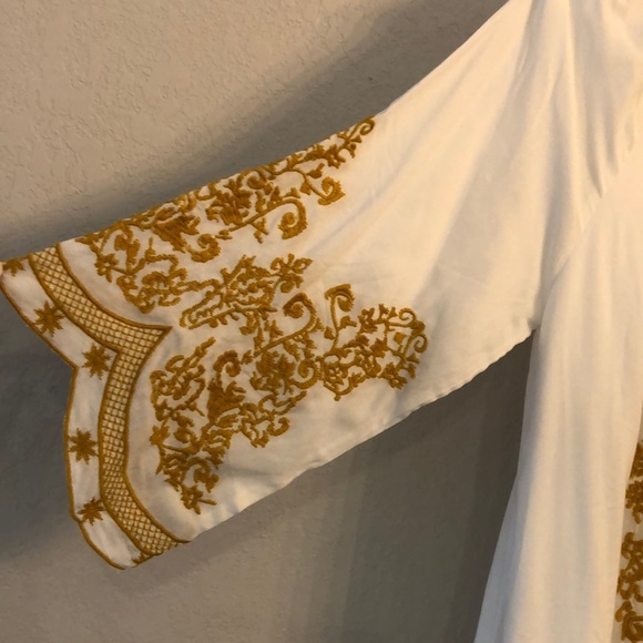 Dress - Picture 2 of 6